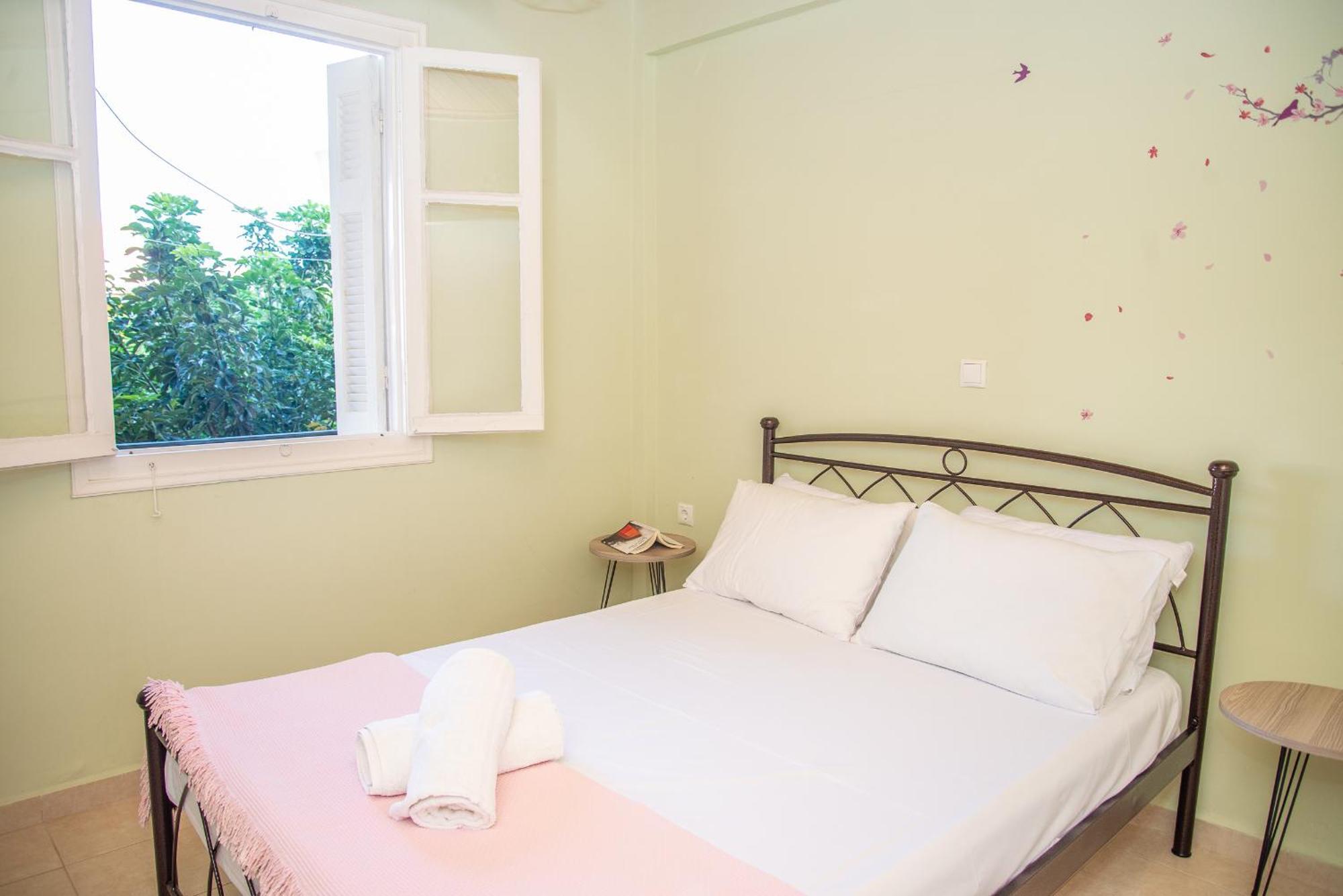The Grapevine Rooms Poros  Exterior foto