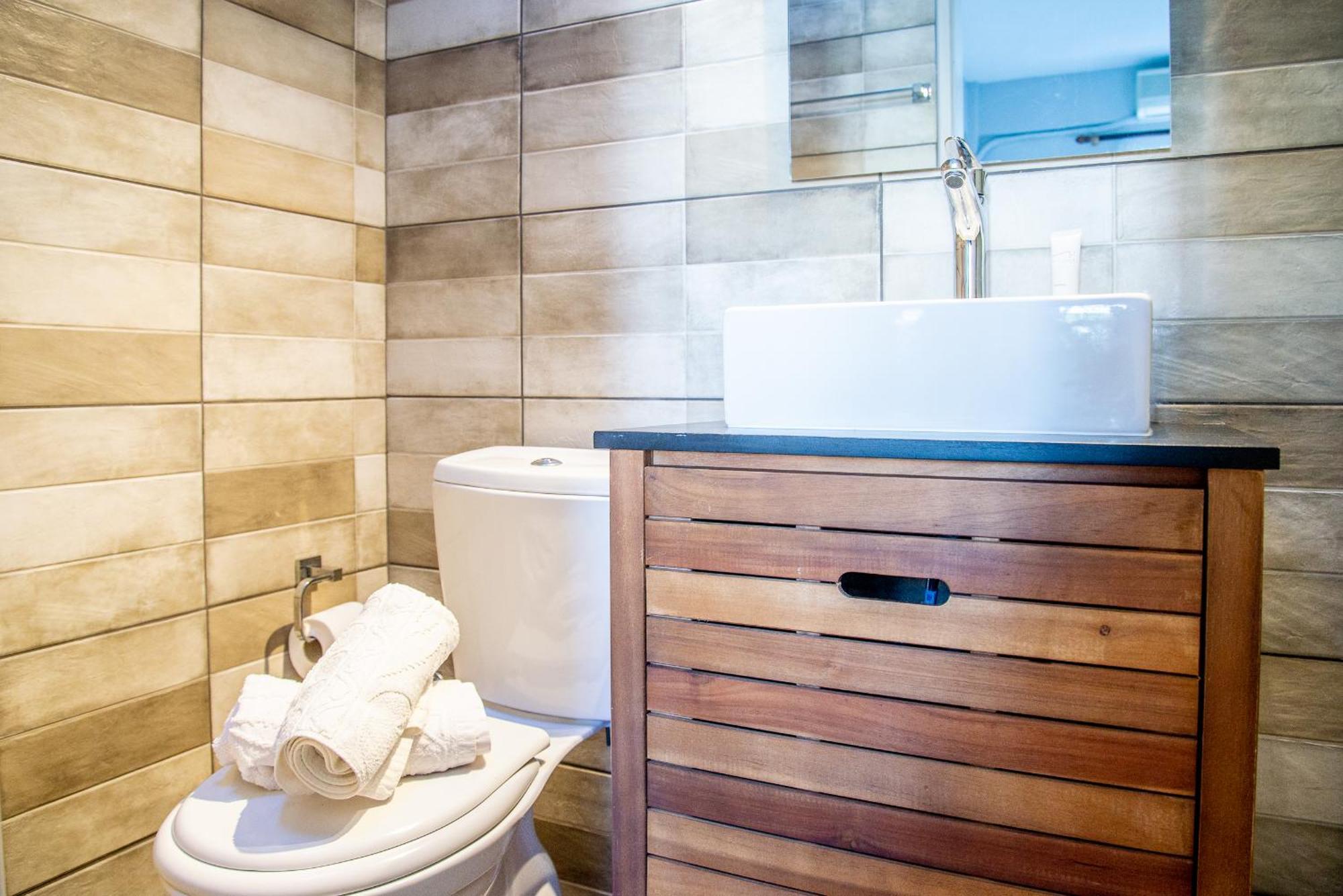 The Grapevine Rooms Poros  Exterior foto